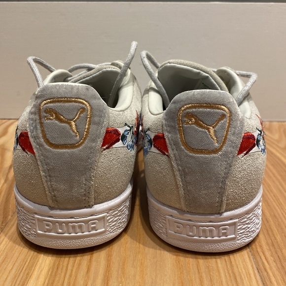 Puma Suede Embroidered Grey Sneakers - Picture 4 of 5